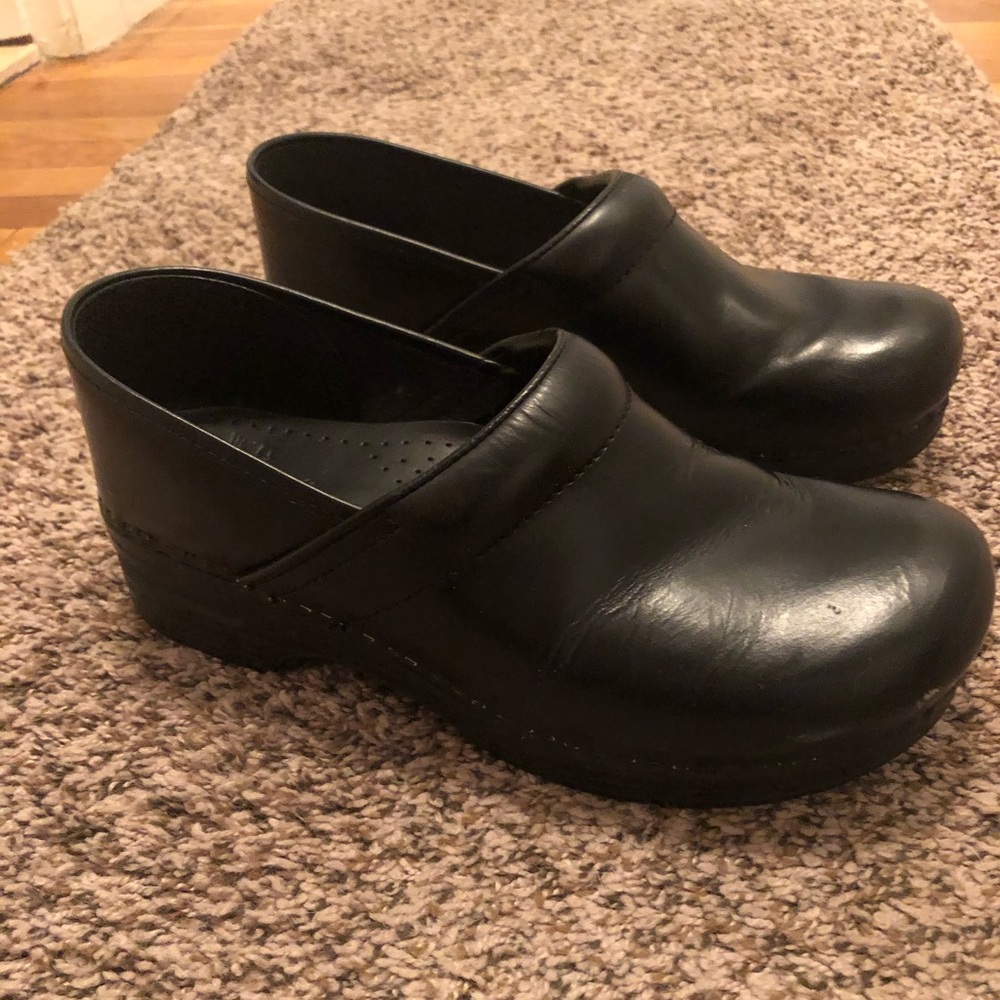 Dansko leather shoes